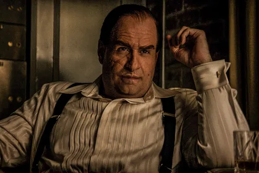 Колин Фаррелл в сериале «Пингвин»