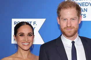 Скандальные мемуары принца Гарри с откровениями возмутили читателей: о чем он рассказал?