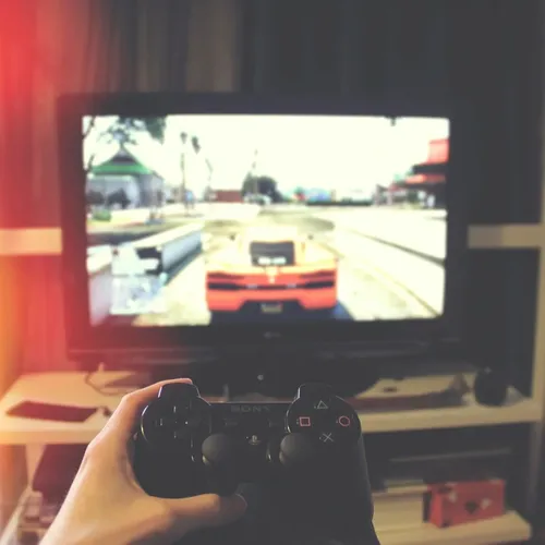 Чиновникам платили за игру в GTA: странный эксперимент в Великобритании вызвал шквал критики