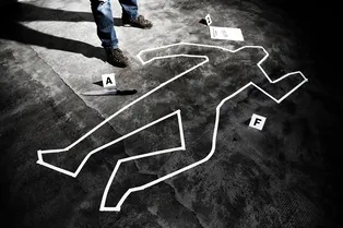 Тренд на «стрессовый отдых»: почему мы смотрим тру-крайм и нормально ли это? Тренд на «стрессовый отдых»: почему мы смотрим тру-крайм и нормально ли это?