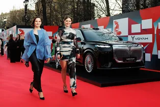 Звезды ММКФ и новый ТАЙШАН: как прошло открытие 48-го кинофестиваля при поддержке VOYAH