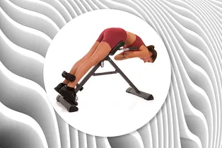 Гиперэкстензия со скругленной спиной для ягодиц: техника и частые ошибки Гиперэкстензия со скругленной спиной для ягодиц: техника и частые ошибки