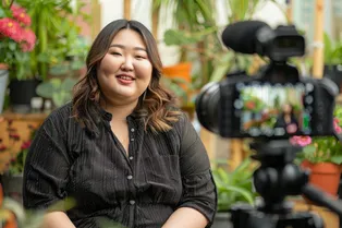 Китайских блогеров прижали к ногтю: они должны говорить о доходах, фильтрах на фото и видео, подтверждать слова дипломом