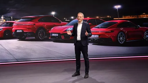 Оливер Блюме