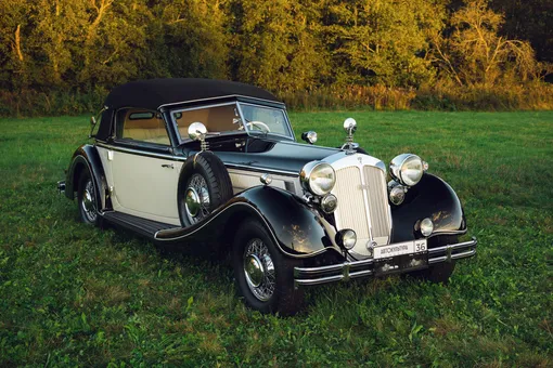 Horch 853