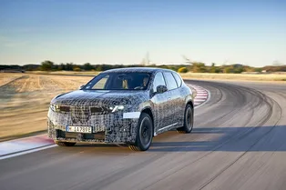 BMW готовит мощный ответ Tesla и «китайцам»: автогигант представит новый внедорожник iX3 с «супермозгом» BMW готовит мощный ответ Tesla и «китайцам»: автогигант представит новый внедорожник iX3 с «супермозгом»