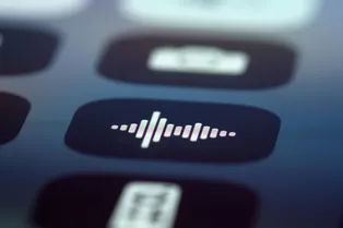Провал с запуском Siri AI обойдется Apple в миллионы долларов: ИИ ждали слишком долго