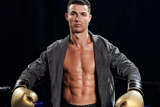 Пресс как у Роналду: попробуйте тренировку для создания 6 кубиков от знаменитого футболиста