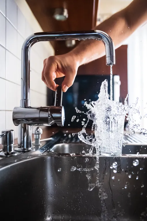 как научиться пить больше воды как научиться пить больше воды