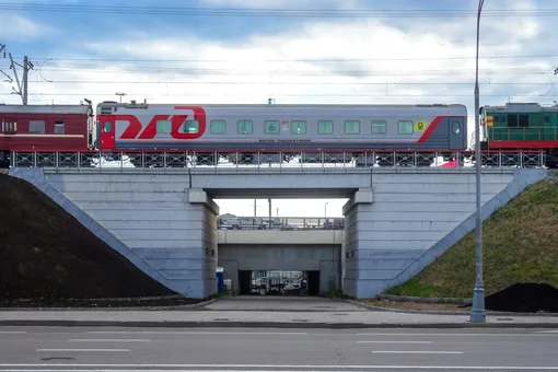 РЖД остановили продажу билетов на поезда с юга в разгар летнего сезона: в чем причина РЖД остановили продажу билетов на поезда с юга в разгар летнего сезона: в чем причина