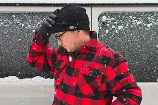 Самый стильный дворник России: как уборщик из Калининграда стал популярным фэшн-блогером