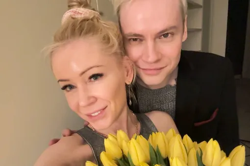 Свадьба года: Shaman и Екатерина Мизулина тайно поженились в Донецке Свадьба года: Shaman и Екатерина Мизулина тайно поженились в Донецке