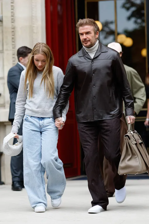 Дэвид Бекхэм с дочерью Харпер Дэвид Бекхэм с дочерью Харпер