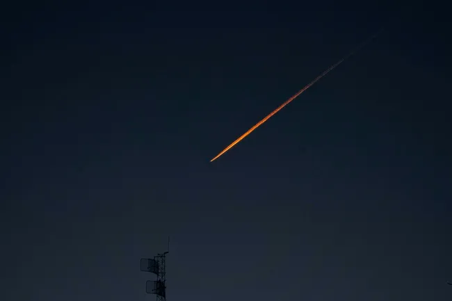 «Осколок» межзвездного гостя: летящая к Солнцу комета могла быть частью 3I/ATLAS