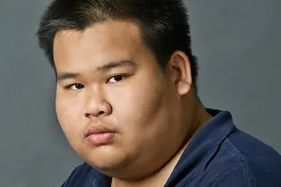 Этот мужчина мог умереть в 26 лет из-за ожирения. Теперь он качок — вот его секрет похудения