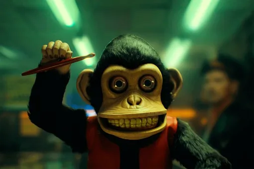 Кадр из фильма «Обезьяна» (2025)