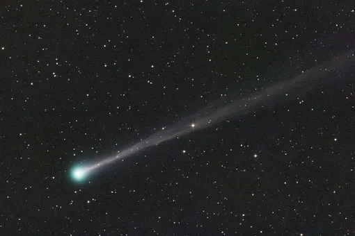 Комета, звездный дождь и танец планет: что увидят россияне в небе во второй половине апреля Комета, звездный дождь и танец планет: что увидят россияне в небе во второй половине апреля