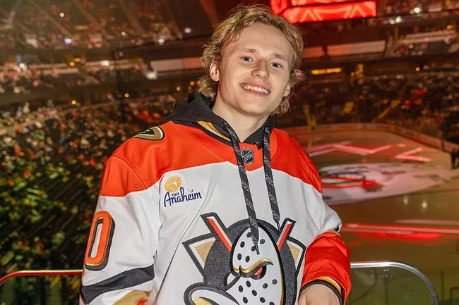 Творит историю на наших глазах. Кто такой Илья Малинин и почему он — главная звезда Олимпиады-2026