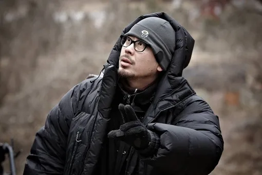 На Хон Джин на съёмочной площадке фильма «Желтое море» (2010) На Хон Джин на съёмочной площадке фильма «Желтое море» (2010)