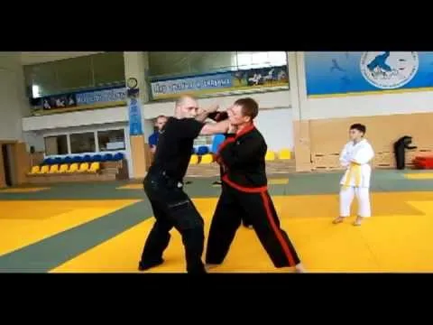 Нажми и смотри