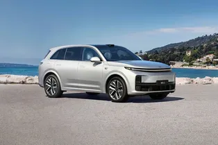 Владельцы Lixiang получат официальный сервис: Li Auto откроет свой дилерский центр в России