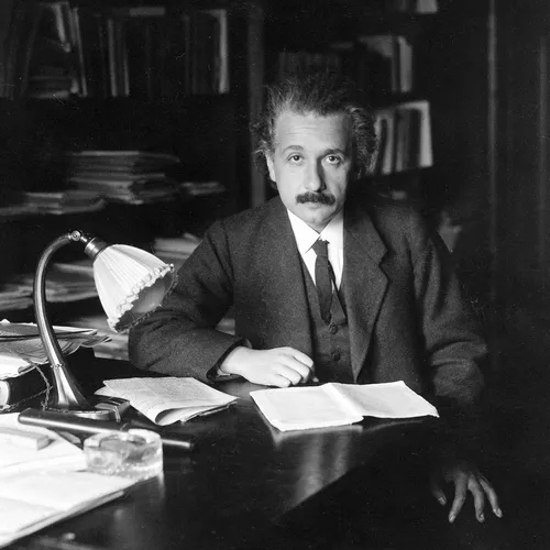 Эффект Эпштейна: почему в России резко взлетел интерес к Альберту Эйнштейну и при чем тут скандальный миллиардер