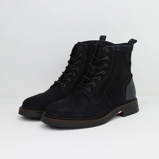 Tommy Hilfiger, 11 790 руб. Замшевые ботинки