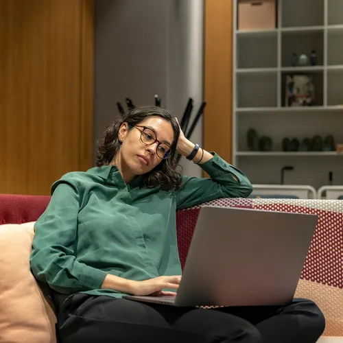 Офис или увольнение: как компании возвращают сотрудников с удаленки