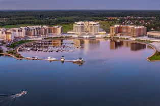 Рябина, Эрбелия и Бревис: всесезонный курорт «Завидово» открыл новый кластер отелей с аквапарком для семейного отдыха Рябина, Эрбелия и Бревис: всесезонный курорт «Завидово» открыл новый кластер отелей с аквапарком для семейного отдыха