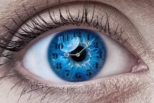 Что такое «слепота во времени», как она связана с СДВГ и тем, что человек постоянно везде опаздывает?