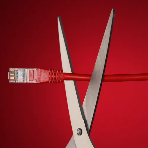 Россиян отключат от глобальной сети? Что будет с интернетом в 2026-м