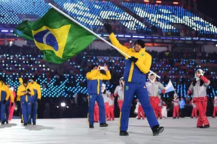 На Олимпиаду в 54 года: 7 самых возрастных спортсменов на Играх в Италии На Олимпиаду в 54 года: 7 самых возрастных спортсменов на Играх в Италии