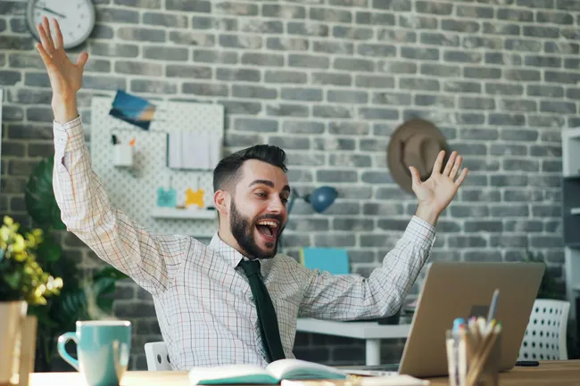 Прямо сейчас отложите работу и другие дела, чтобы выполнить микротренировку на 5 минут