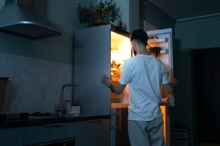 Почему ночью еда вкуснее: объясняют эксперты