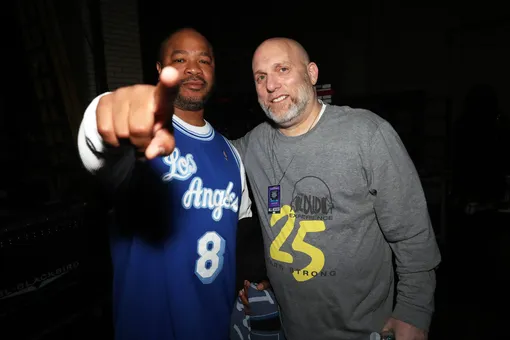 Xzibit и Стив Рифкинд на праздновании 25-летия лейбла Loud Records, 2020 год