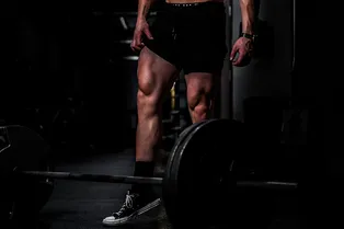 Как накачать ноги как у кентавра: попробуйте гибридную программу для быстрого увеличения силы, массы и выносливости