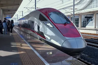 Из Москвы в Сочи за 7 часов: новая высокоскоростная магистраль сделает поездки к морю еще комфортнее Из Москвы в Сочи за 7 часов: новая высокоскоростная магистраль сделает поездки к морю еще комфортнее