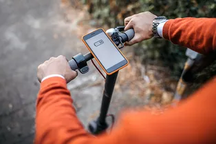 Правда ли, что быстрая зарядка убивает аккумулятор? Результаты двухлетнего эксперимента на 40 смартфонах Правда ли, что быстрая зарядка убивает аккумулятор? Результаты двухлетнего эксперимента на 40 смартфонах