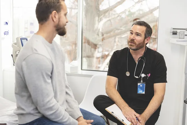 Мост к будущему: почему мужчинам важно следить за репродуктивным здоровьем