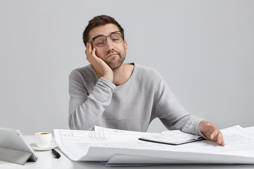 Энергия на нуле и постоянно хочется спать? Вот что советуют врачи и обычные люди, чтобы взбодриться осенью