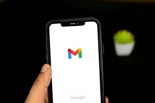 Какими онлайн-сервисами пользуются россияне? В топе продукты от Google и Microsoft