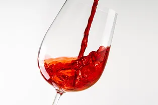 Вредно ли пить алкоголь понемногу, но регулярно