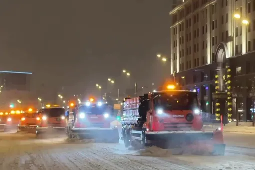 Вторая волна циклона накрыла Москву. Синоптики предупреждают: станет только хуже Вторая волна циклона накрыла Москву. Синоптики предупреждают: станет только хуже