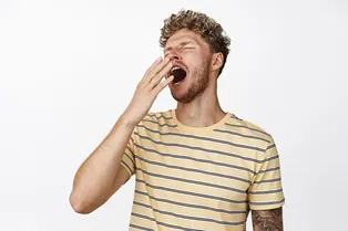 Почему 8 из 10 россиян не высыпаются и как с этим бороться