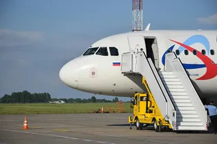 Не отходя от стойки: авиакомпании в России будут автоматически платить пассажирам за овербукинг