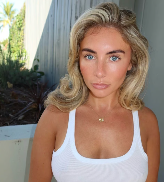 Әйелім: «Біле бер» деп айғайлайды.