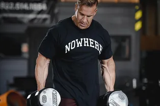 Главное упражнение для создания широкой спины: четырехкратный Мистер Олимпия рассказал, как выполнять его правильно