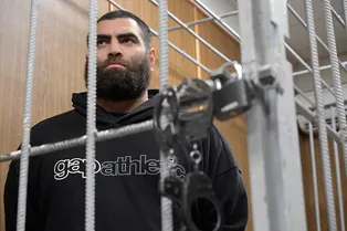 Арсена Маркаряна приговорили к 4,5 годам колонии. Он полностью признал вину