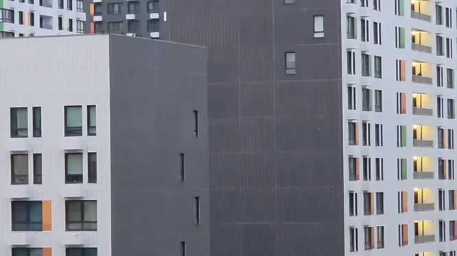 Нажми и смотри