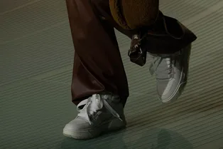 Какую обувь стоит носить с классической одеждой зимой